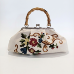 Borsa fermaglio con manico bambù