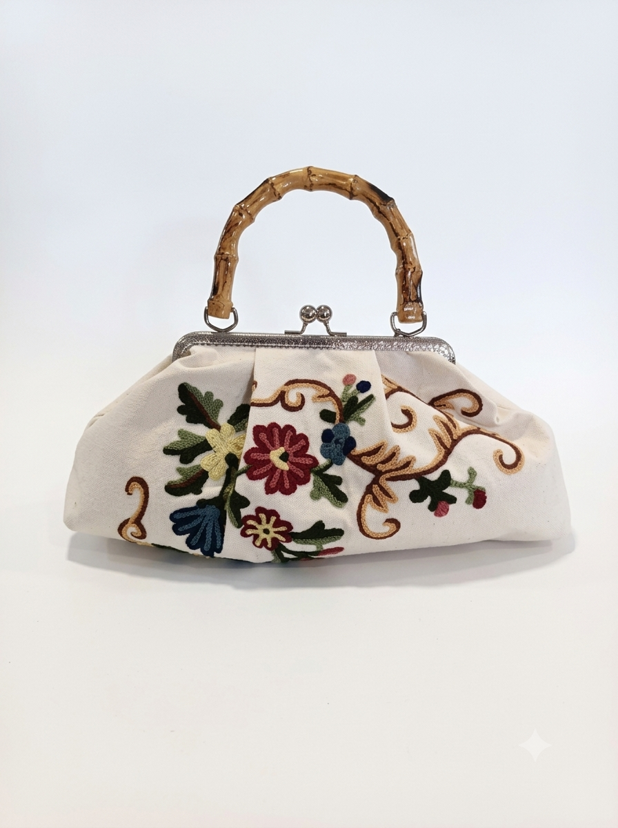 1789478501211 Borsa fermaglio con manico bambù - immagine 1